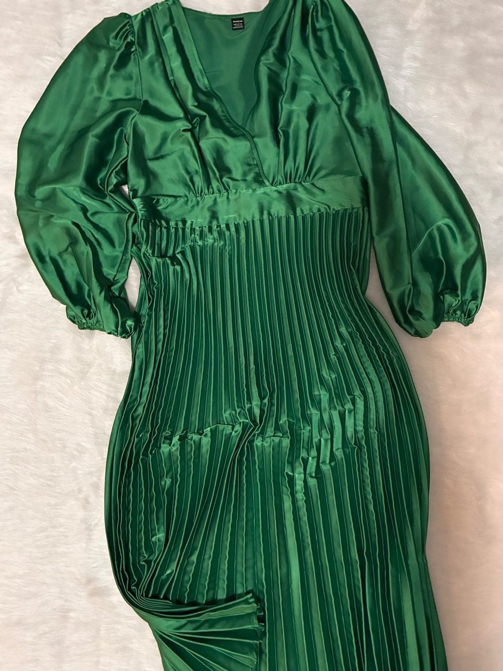 SHEIN Emerald Green Satin Pleated Long Sleeve Midi Dress